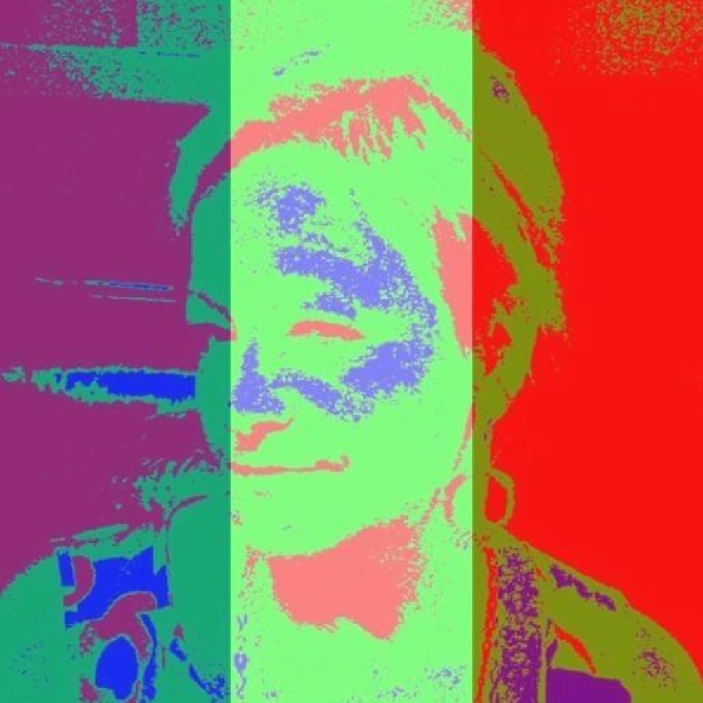 Meet your Posher, Ella